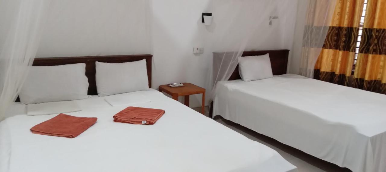 Sigiri Lion Lodge Sigiriya Bagian luar foto