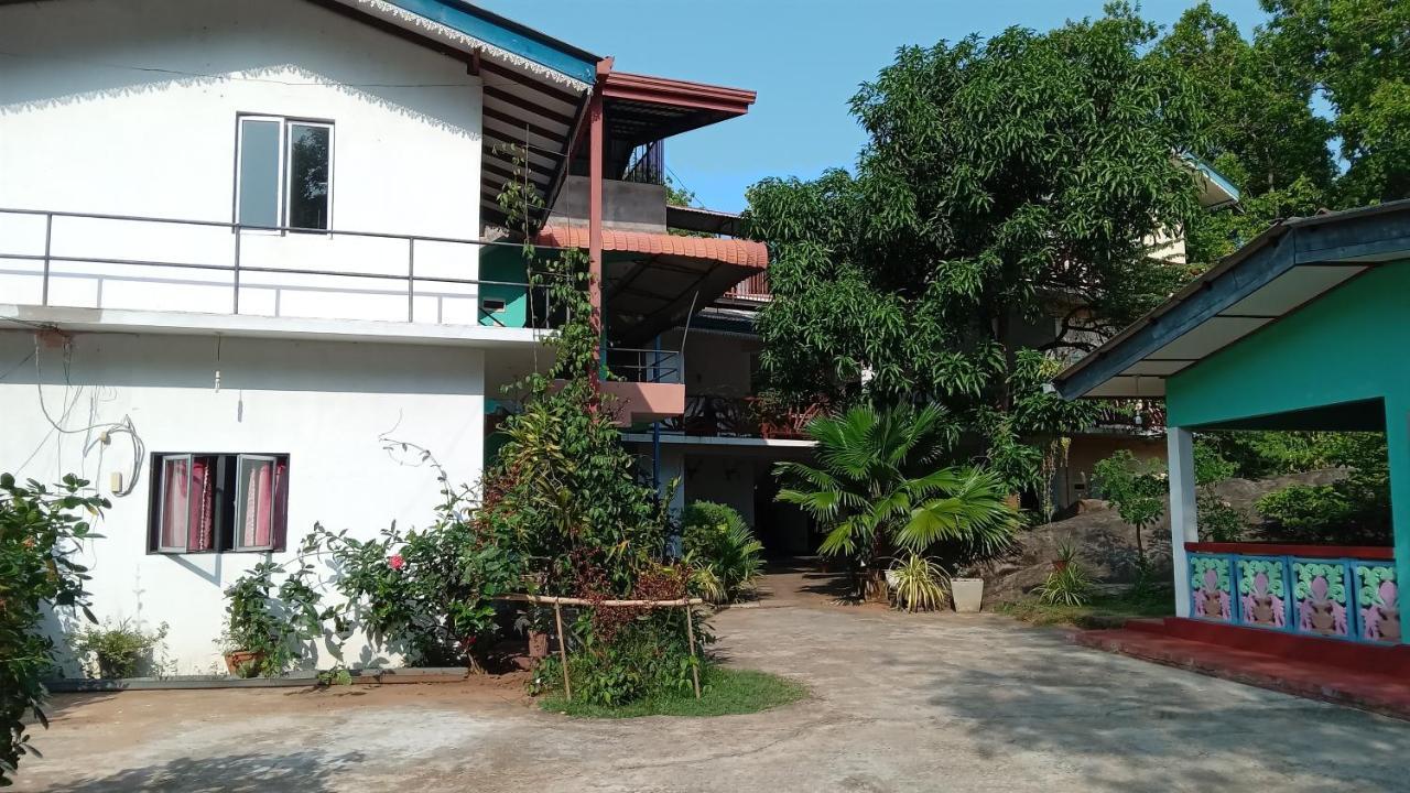 Sigiri Lion Lodge Sigiriya Bagian luar foto