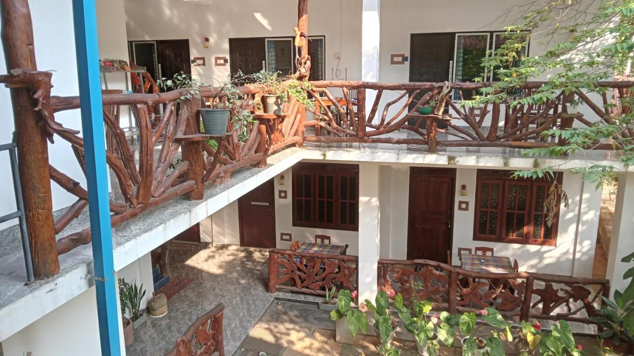 Sigiri Lion Lodge Sigiriya Bagian luar foto