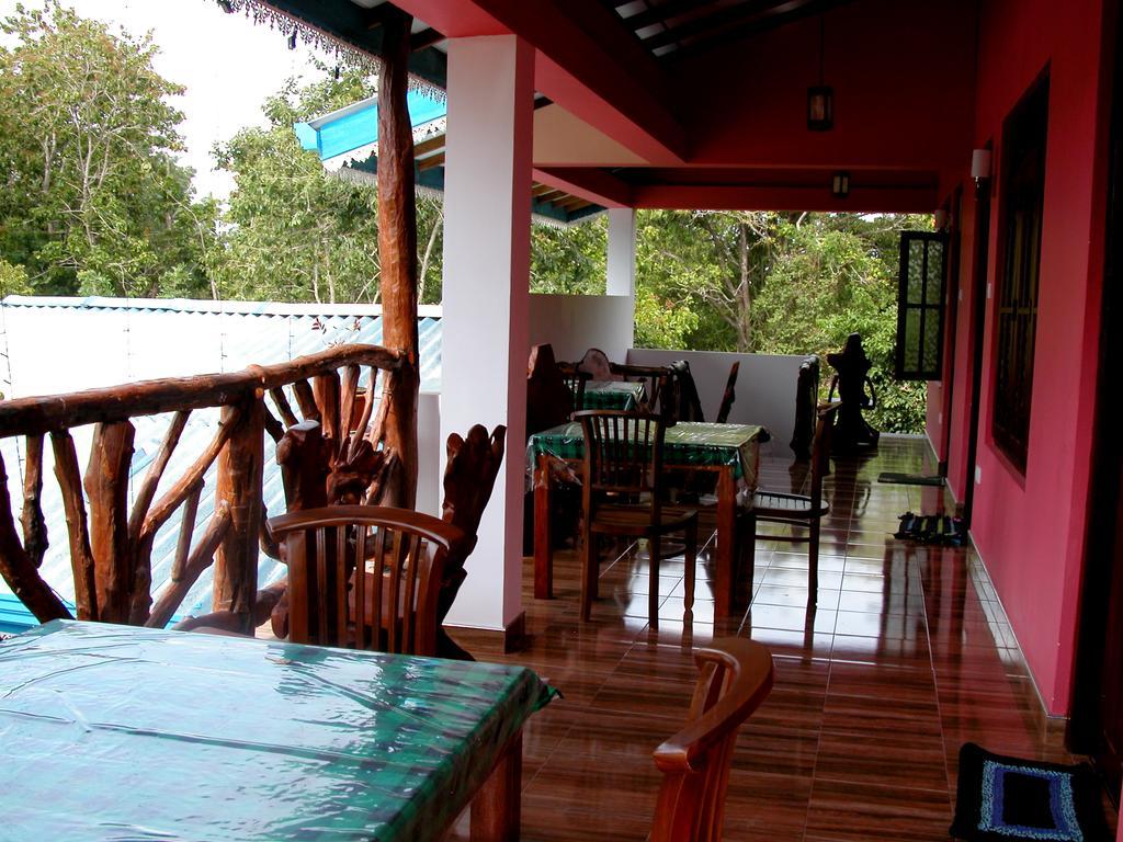 Sigiri Lion Lodge Sigiriya Bagian luar foto